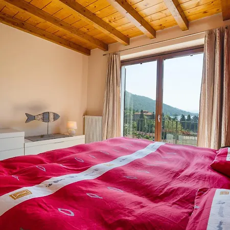 Casa Marina Feriehus Mergozzo