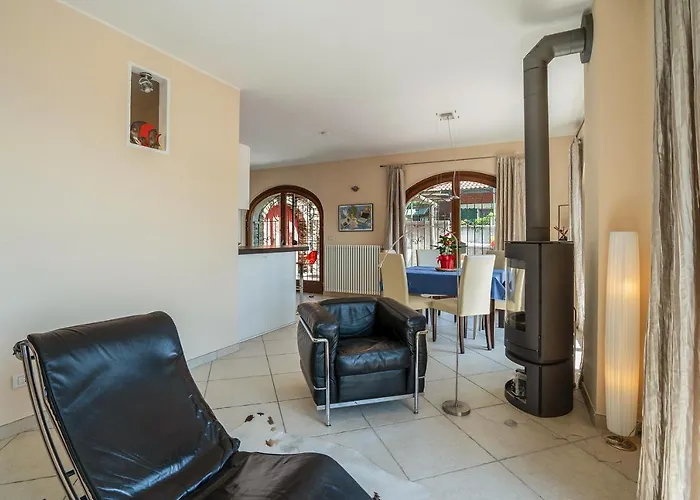 Casa Marina ميرجوزو